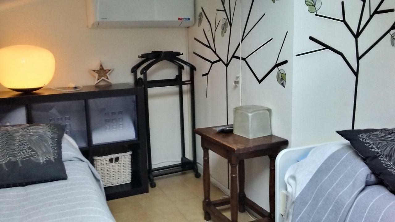 A Casa Di Clo Bed & Breakfast เปซาโร ภายนอก รูปภาพ